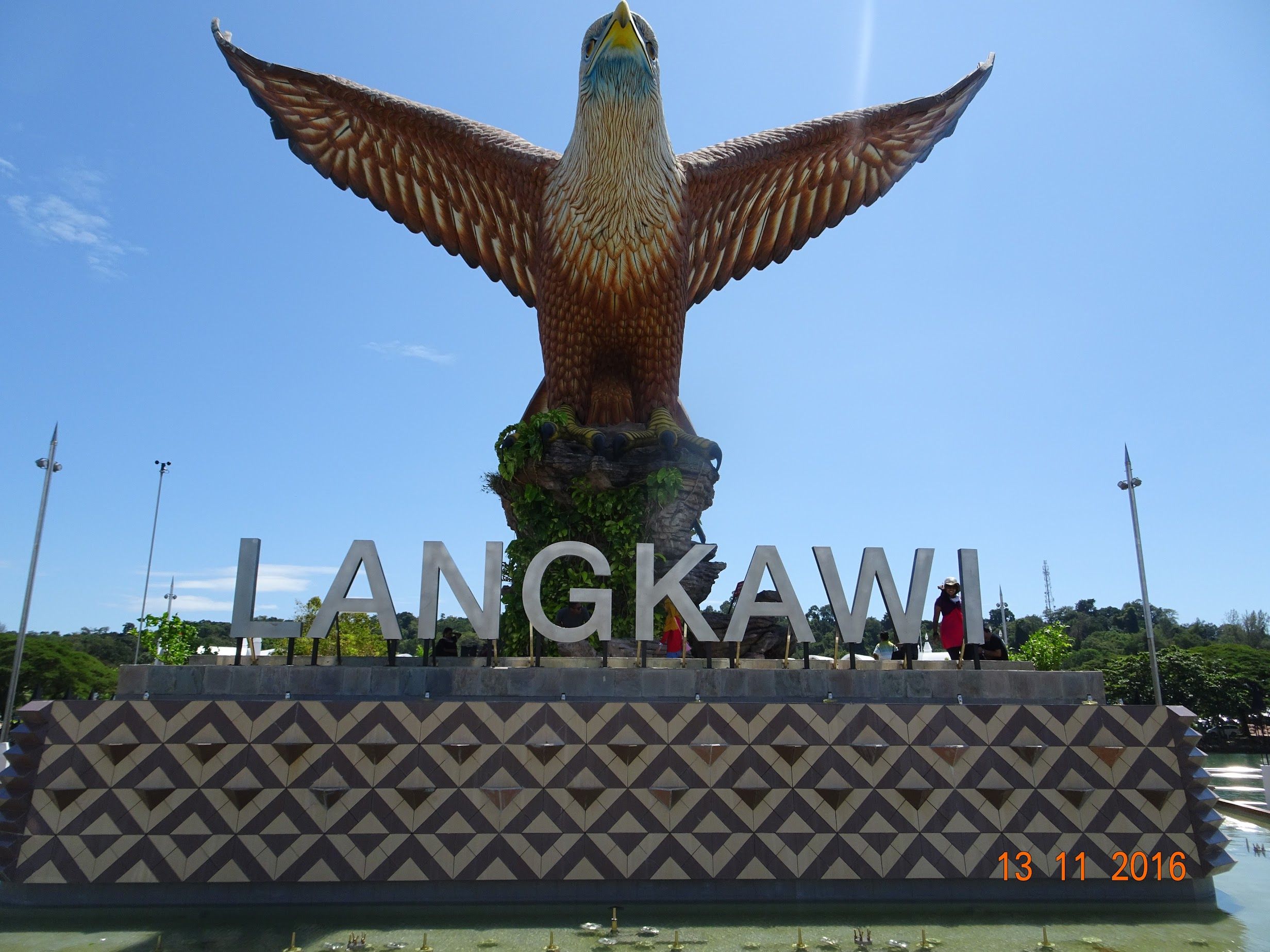 Für die Originalgrösse auf das Bild klicken